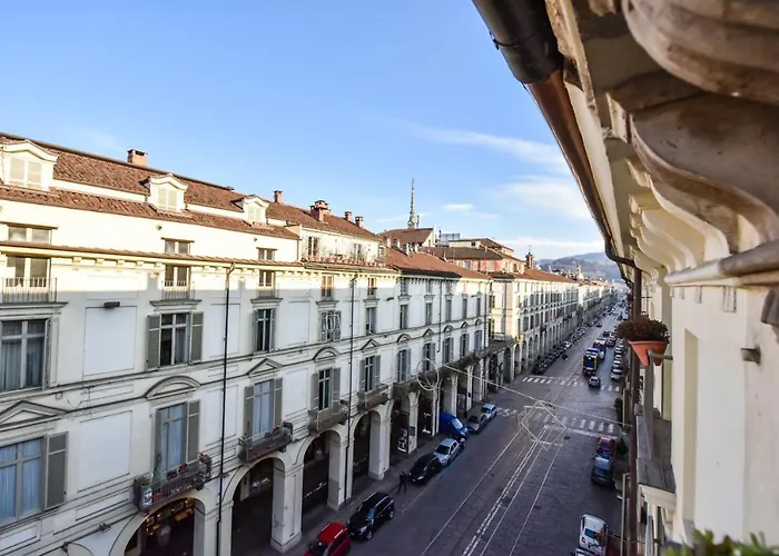Apartment In The Heart Of *