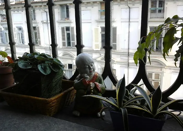 Apartment In The Heart Of *
